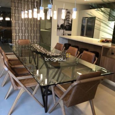 Apartamento com 147m², 2 quartos (sendo 2 suítes), no bairro Jurerê Internacional em Florianópolis