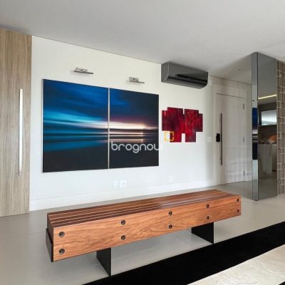 Apartamento com 147m², 2 quartos (sendo 2 suítes), no bairro Jurerê Internacional em Florianópolis