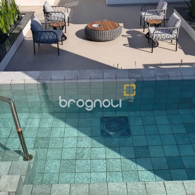 Apartamento com 65m², 2 quartos (sendo 1 suíte), 1 garagem, no bairro Jurerê Internacional em Florianópolis