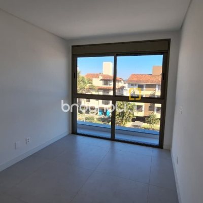 Apartamento com 65m², 2 quartos (sendo 2 suítes), 2 garagens, no bairro Jurerê Internacional em Florianópolis