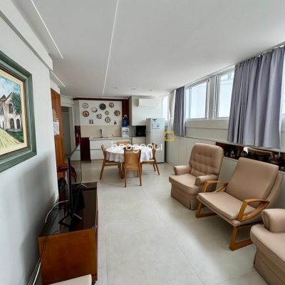 Cobertura com 226m², 3 quartos (sendo 2 suítes), 2 garagens, no bairro Jurerê Internacional em Florianópolis