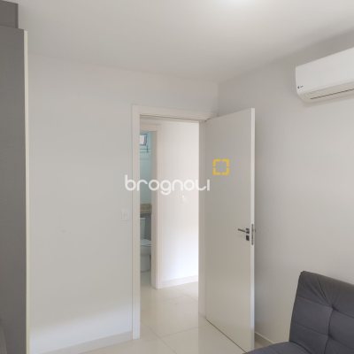 Apartamento com 86m², 3 quartos (sendo 3 suítes), 1 garagem, no bairro Jurerê em Florianópolis