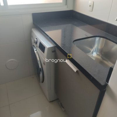 Apartamento com 86m², 3 quartos (sendo 3 suítes), 1 garagem, no bairro Jurerê em Florianópolis