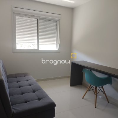 Apartamento com 86m², 3 quartos (sendo 3 suítes), 1 garagem, no bairro Jurerê em Florianópolis