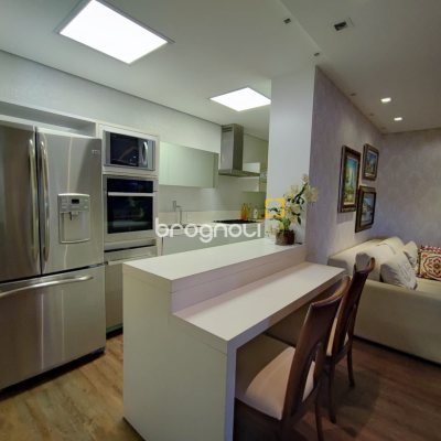 Cobertura com 224m², 3 quartos (sendo 3 suítes), 2 garagens, no bairro Jurerê Internacional em Florianópolis