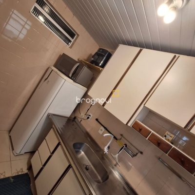 Apartamento com 42m², 1 quarto, 1 garagem, no bairro Centro em Florianópolis