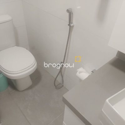 Casa com 250m², 4 quartos (sendo 4 suítes), 3 garagens, no bairro Centro em Florianópolis