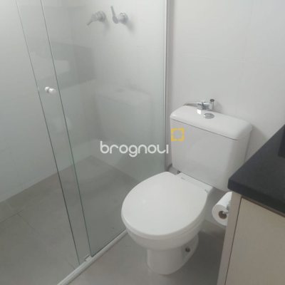 Casa com 250m², 4 quartos (sendo 4 suítes), 3 garagens, no bairro Centro em Florianópolis
