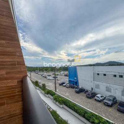 Studio com 46m², 1 quarto, 1 garagem, no bairro Monte Verde em Florianópolis