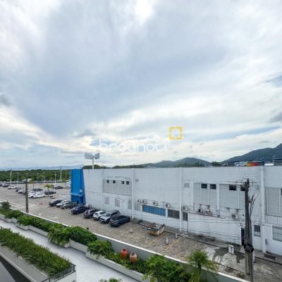 Studio com 44m², 1 quarto, 1 garagem, no bairro Monte Verde em Florianópolis