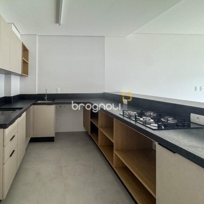 Studio com 44m², 1 quarto, 1 garagem, no bairro Monte Verde em Florianópolis