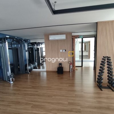 Apartamento com 148m², 3 quartos (sendo 3 suítes), 2 garagens, no bairro Jurerê em Florianópolis