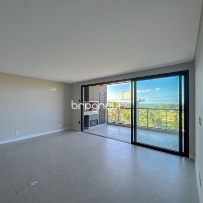 Apartamento com 148m², 3 quartos (sendo 3 suítes), 2 garagens, no bairro Jurerê em Florianópolis