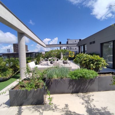 Apartamento com 148m², 3 quartos (sendo 3 suítes), 2 garagens, no bairro Jurerê em Florianópolis
