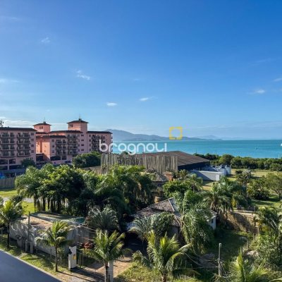 Apartamento com 236m², 3 quartos (sendo 3 suítes), 2 garagens, no bairro Jurerê em Florianópolis