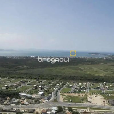 Terreno com 450m², no bairro São João do Rio Vermelho em Florianópolis