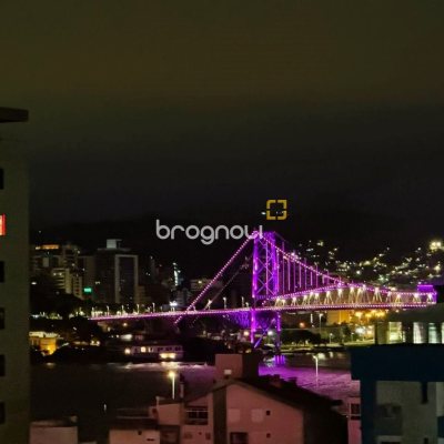 Cobertura com 367m², 3 quartos (sendo 3 suítes), 4 garagens, no bairro Estreito em Florianópolis