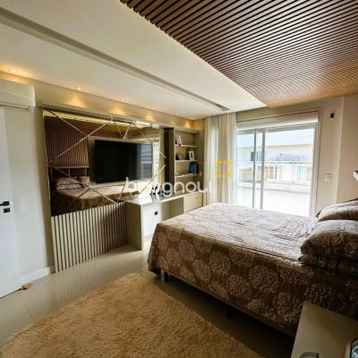 Cobertura com 367m², 3 quartos (sendo 3 suítes), 4 garagens, no bairro Estreito em Florianópolis