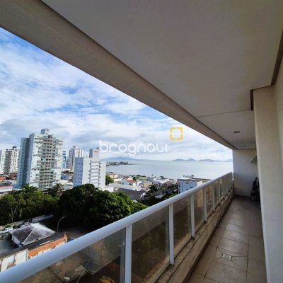Cobertura com 367m², 3 quartos (sendo 3 suítes), 4 garagens, no bairro Estreito em Florianópolis