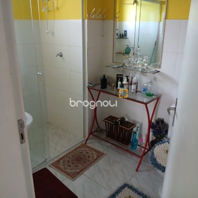 Apartamento com 58m², 2 quartos, 1 garagem, no bairro Balneário em Florianópolis