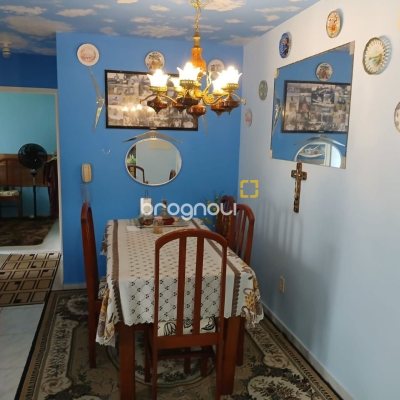 Apartamento com 58m², 2 quartos, 1 garagem, no bairro Balneário em Florianópolis