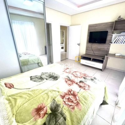 Casa com 223m², 3 quartos (sendo 3 suítes), 2 garagens, no bairro Ponta de Baixo em São José
