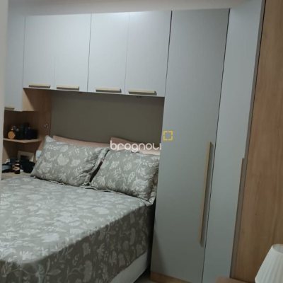 Apartamento com 54m², 2 quartos, 1 garagem, no bairro Sertão do Maruim em São José