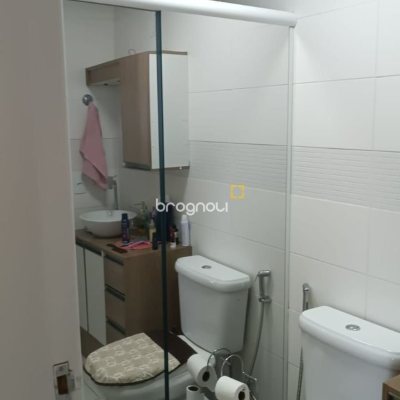 Apartamento com 54m², 2 quartos, 1 garagem, no bairro Sertão do Maruim em São José