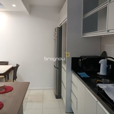 Apartamento com 54m², 2 quartos, 1 garagem, no bairro Sertão do Maruim em São José
