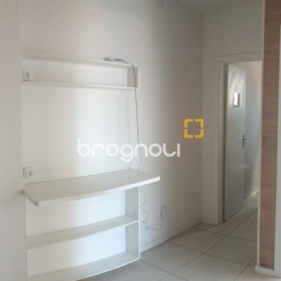 Sala com 32m², no bairro Centro em Florianópolis