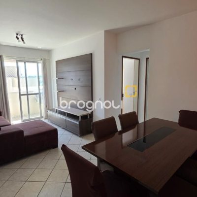 Apartamento com 63m², 2 quartos, 1 garagem, no bairro Trindade em Florianópolis