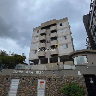 Apartamento com 63m², 2 quartos, 1 garagem, no bairro Trindade em Florianópolis