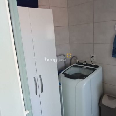 Apartamento com 25m², 1 quarto, no bairro Canasvieiras em Florianópolis