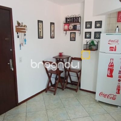 Apartamento com 25m², 1 quarto, no bairro Canasvieiras em Florianópolis
