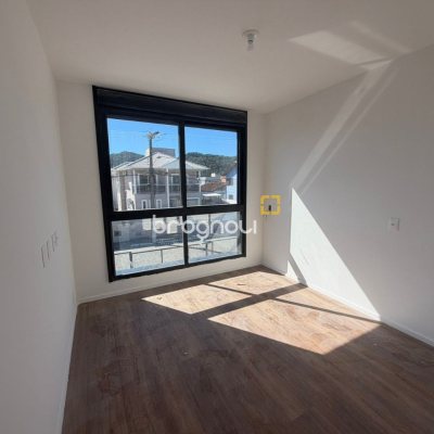 Casa de Condomínio com 85m², 2 quartos (sendo 1 suíte), 1 garagem, no bairro Cachoeira do Bom Jesus em Florianópolis