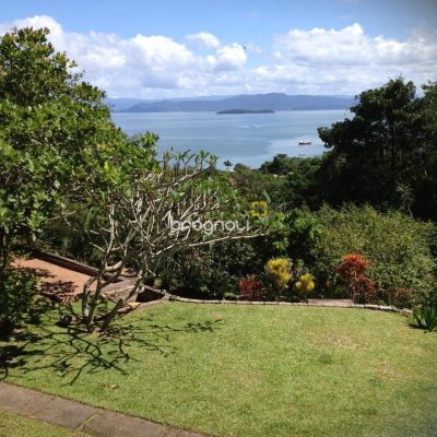 Terreno com 15581m², no bairro Santo Antônio de Lisboa em Florianópolis