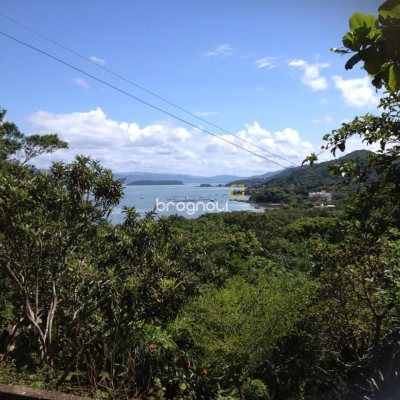Terreno com 15581m², no bairro Santo Antônio de Lisboa em Florianópolis
