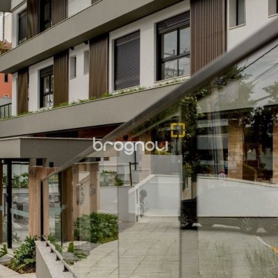 Apartamento com 50m², 1 quarto, 1 garagem, no bairro Jurerê em Florianópolis