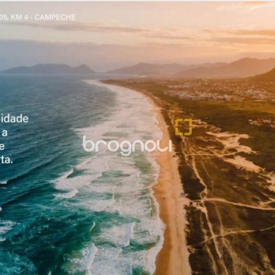 Casa com 137m², 4 quartos (sendo 1 suíte), 1 garagem, no bairro Campeche em Florianópolis
