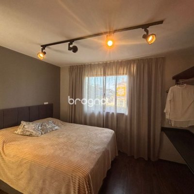 Casa com 315m², 4 quartos (sendo 3 suítes), 4 garagens, no bairro Jurerê Internacional em Florianópolis