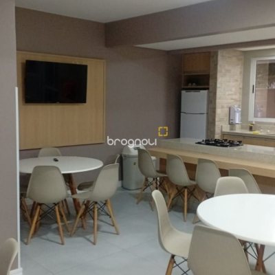 Apartamento com 66m², 2 quartos, 1 garagem, no bairro Pedra Branca em Palhoça