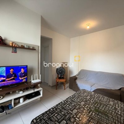 Apartamento com 66m², 2 quartos, 1 garagem, no bairro Pedra Branca em Palhoça