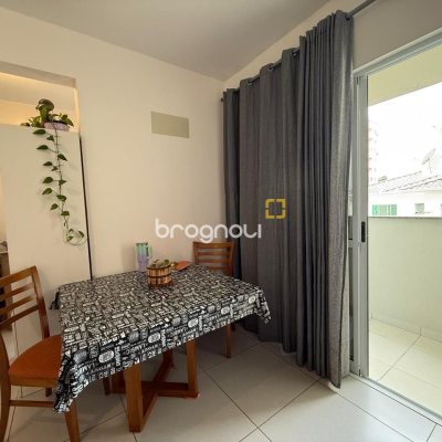 Apartamento com 66m², 2 quartos, 1 garagem, no bairro Pedra Branca em Palhoça