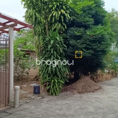 Terreno com 2425m², no bairro Ponte do Imaruim em Palhoça