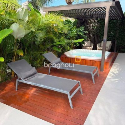 Casa com 199m², 4 quartos (sendo 3 suítes), 2 garagens, no bairro Cachoeira do Bom Jesus em Florianópolis