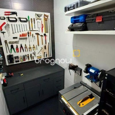 Casa com 199m², 4 quartos (sendo 3 suítes), 2 garagens, no bairro Cachoeira do Bom Jesus em Florianópolis