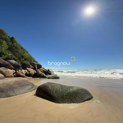 Apartamento com 42m², 1 quarto, 1 garagem, no bairro Ingleses em Florianópolis
