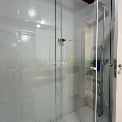 Apartamento com 42m², 1 quarto, 1 garagem, no bairro Ingleses em Florianópolis