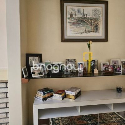 Casa com 316m², 4 quartos (sendo 2 suítes), 2 garagens, no bairro Estreito em Florianópolis