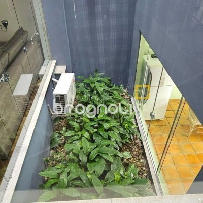 Casa com 316m², 4 quartos (sendo 2 suítes), 2 garagens, no bairro Estreito em Florianópolis